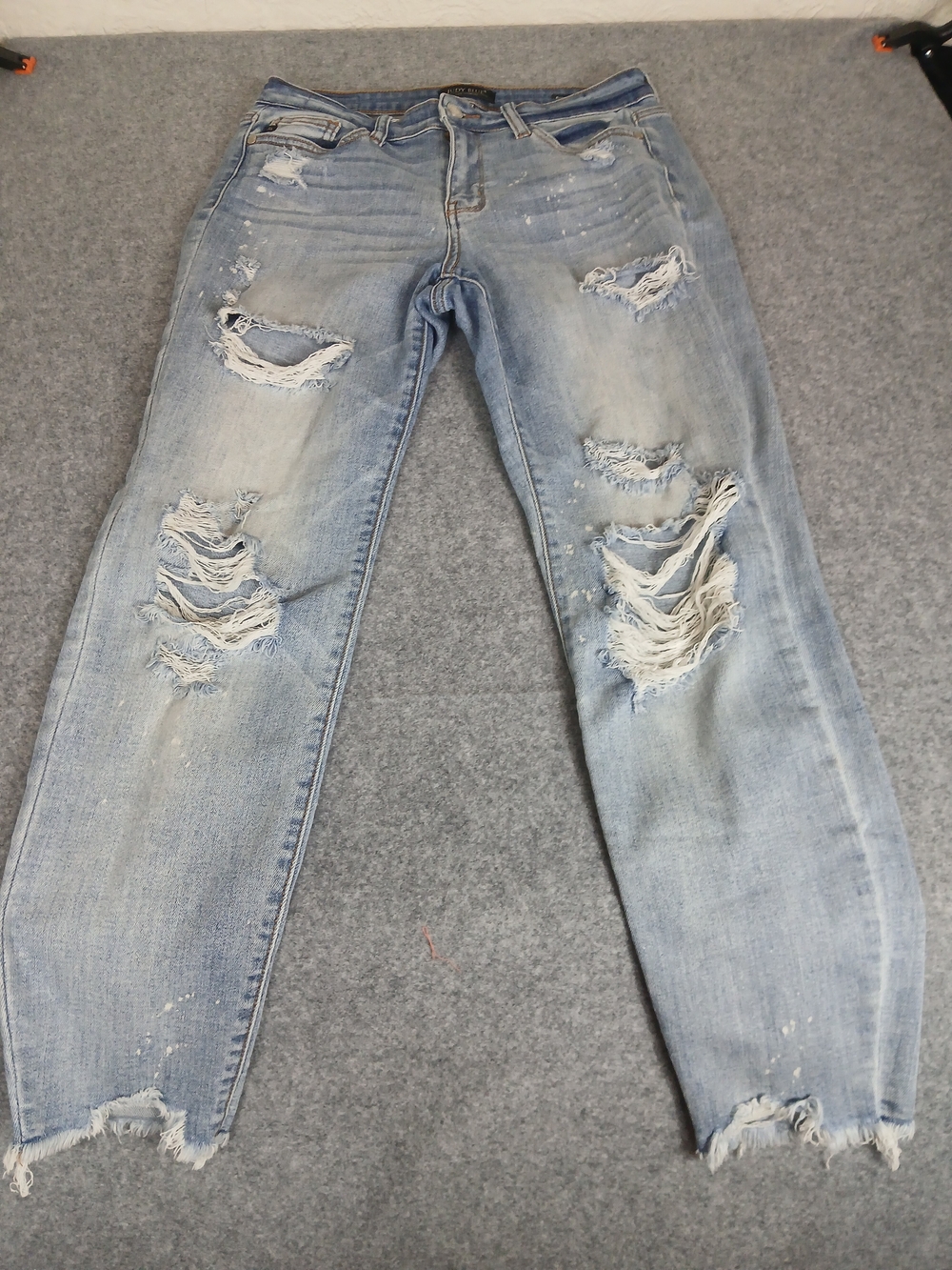 Light Blue Distressed Women’s Jeans - Casual Ripped Style